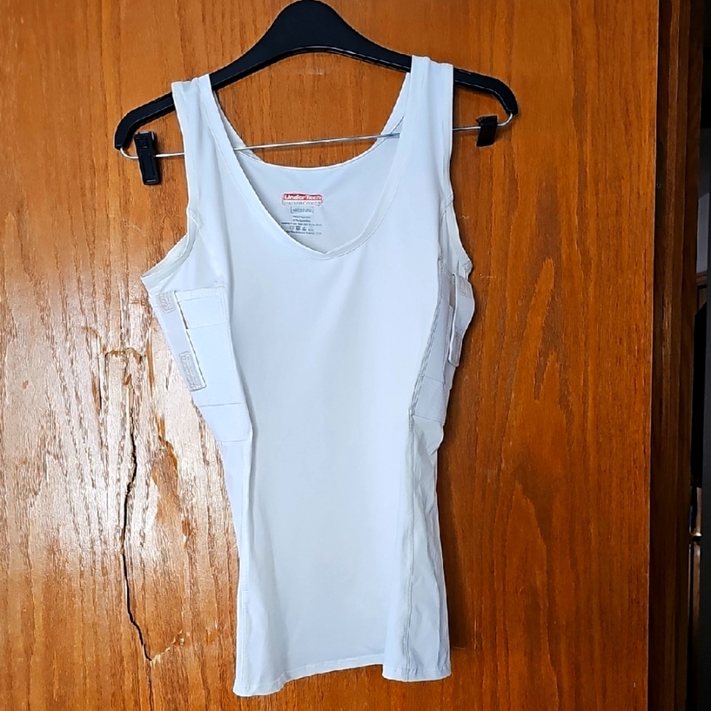 UnderTech Women's White Tank Top Concealed Carry Top M